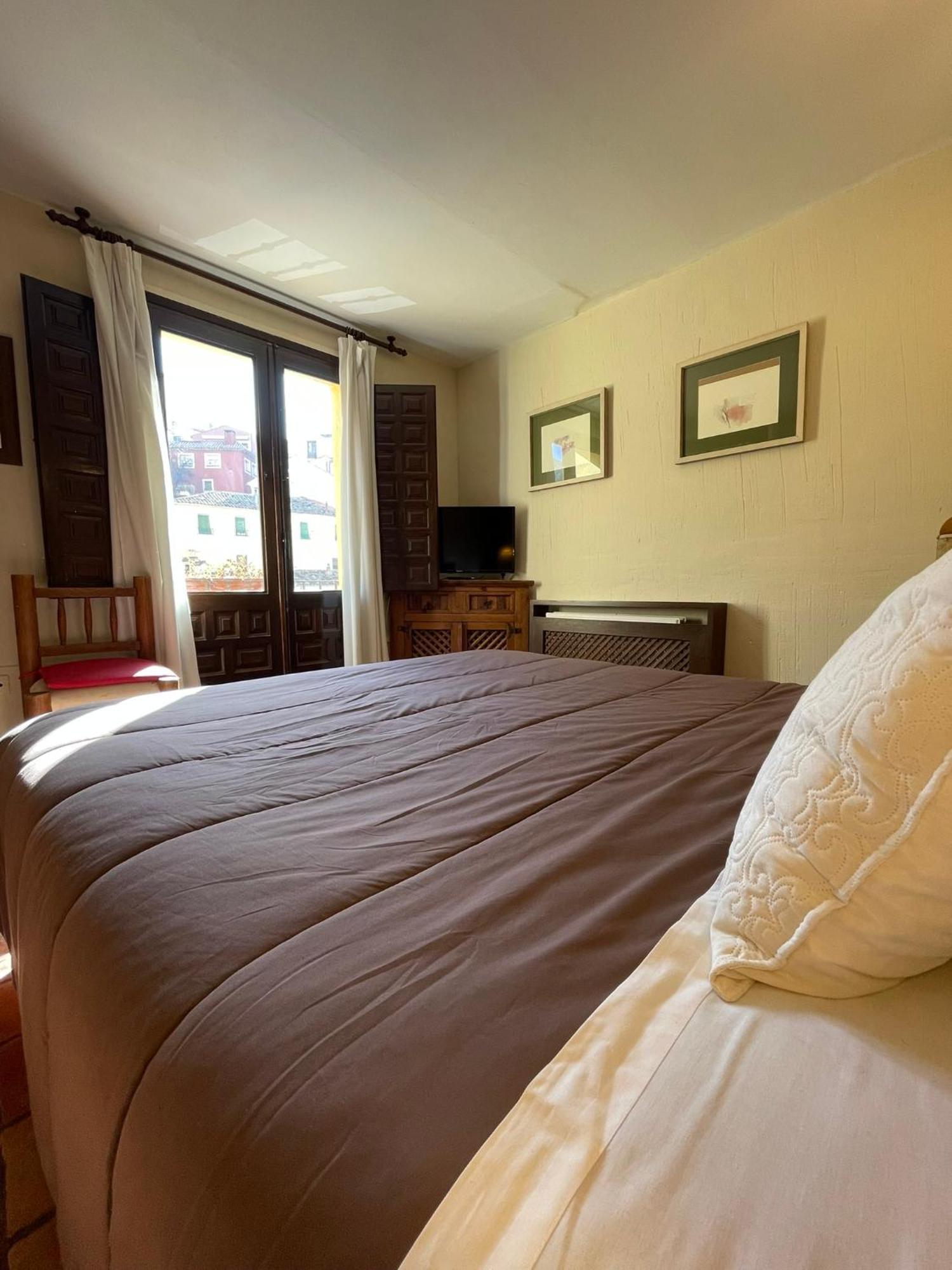 Hostal Posada Huecar Куенка Екстер'єр фото