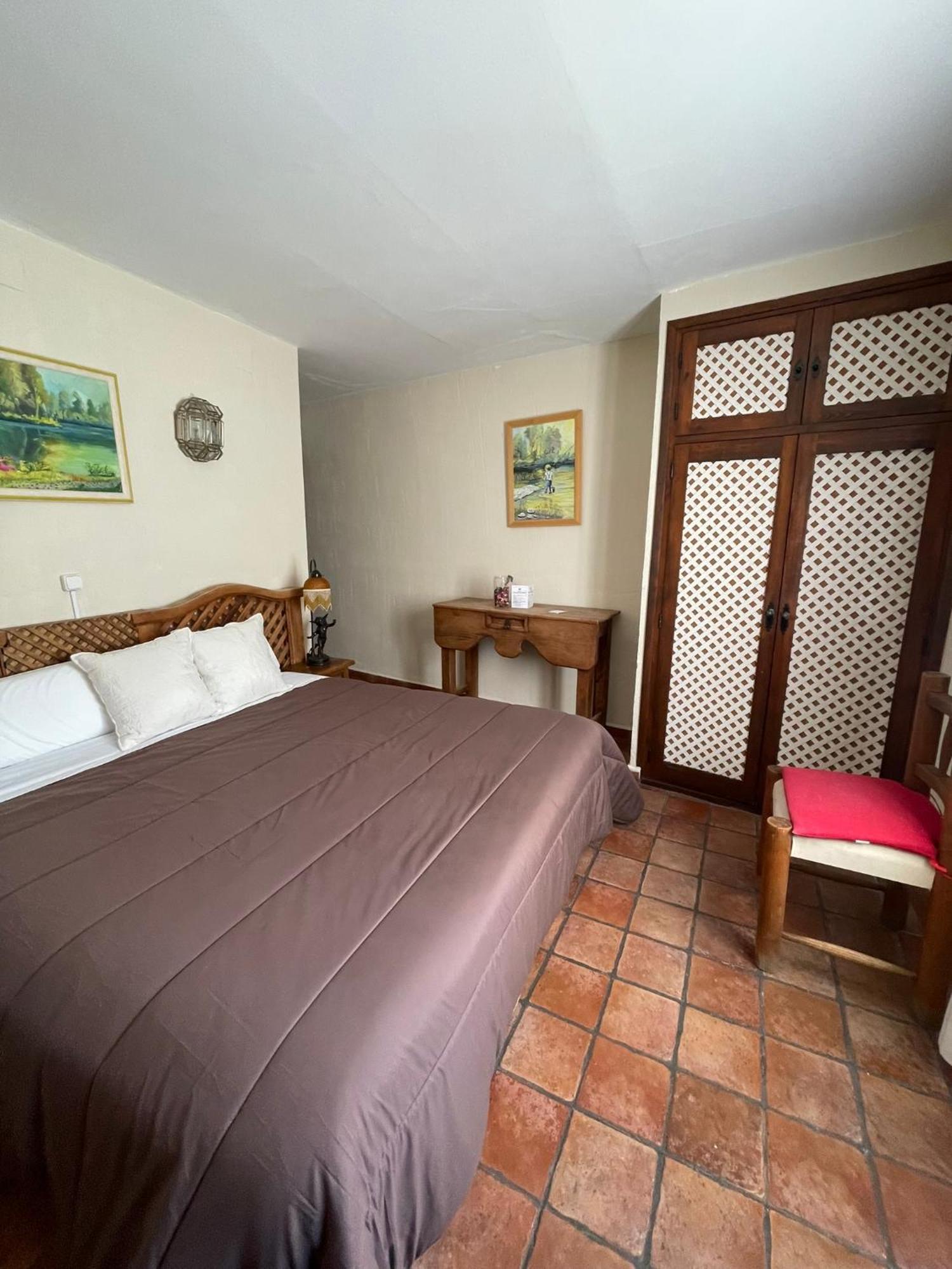 Hostal Posada Huecar Куенка Екстер'єр фото