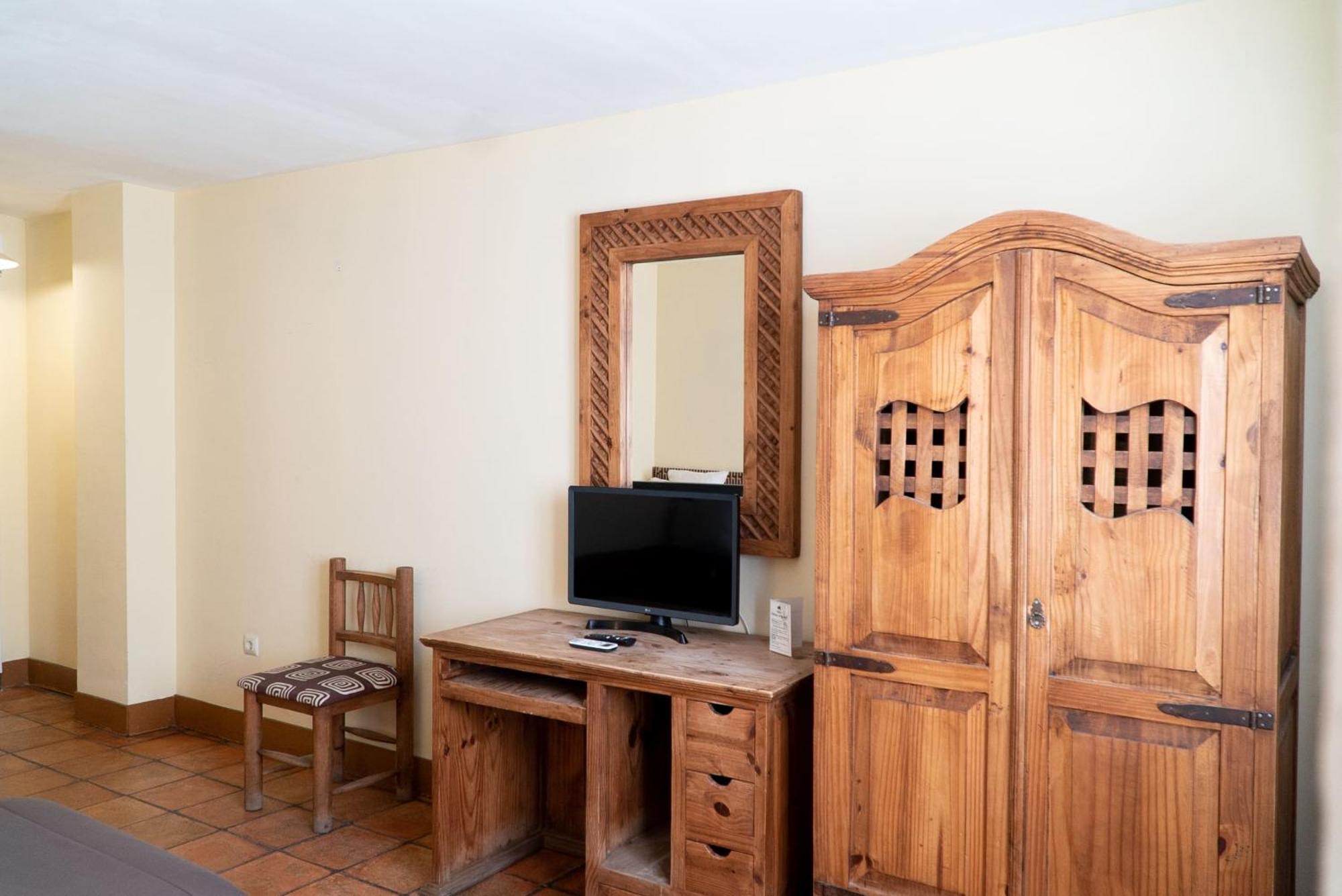 Hostal Posada Huecar Куенка Екстер'єр фото