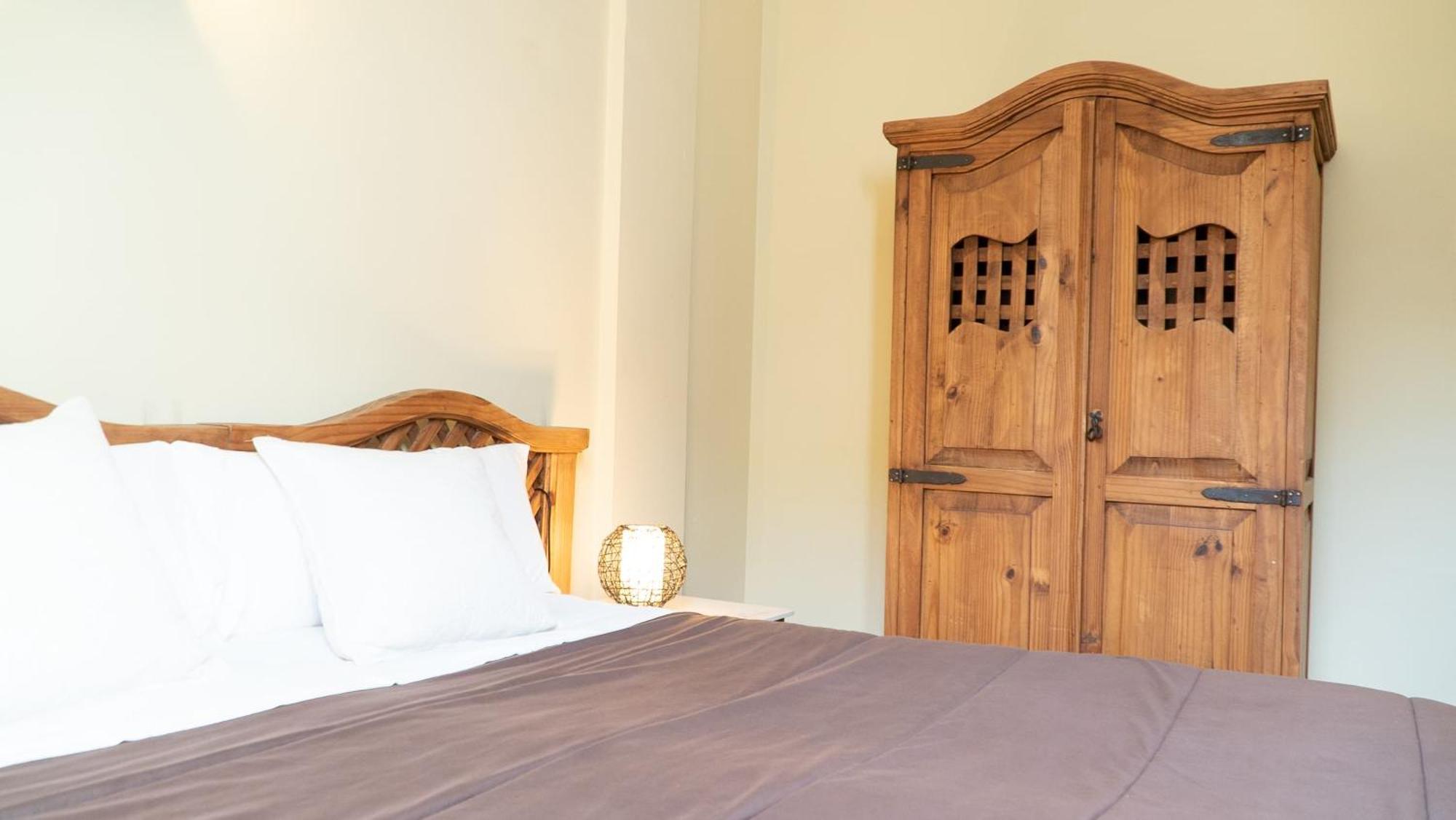 Hostal Posada Huecar Куенка Екстер'єр фото